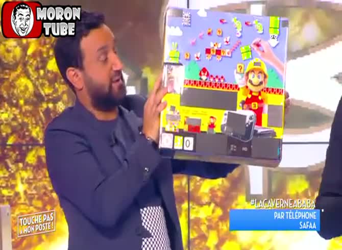Video :Cyril Hanouna finds it hard to distinguish between a Wii U and an Xbox